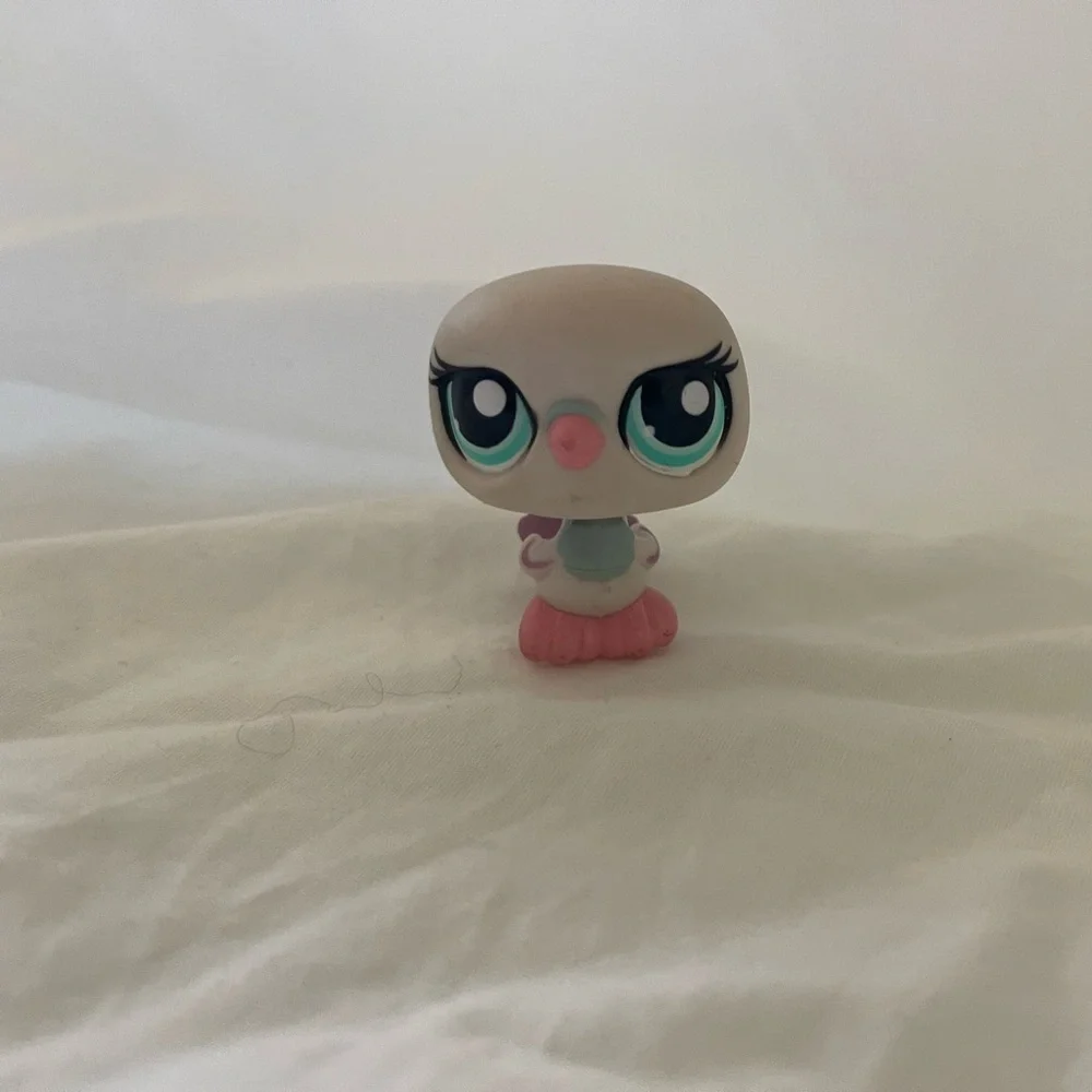 Littlest Pet Shop PIGEON #1547 Authentic Hasbro